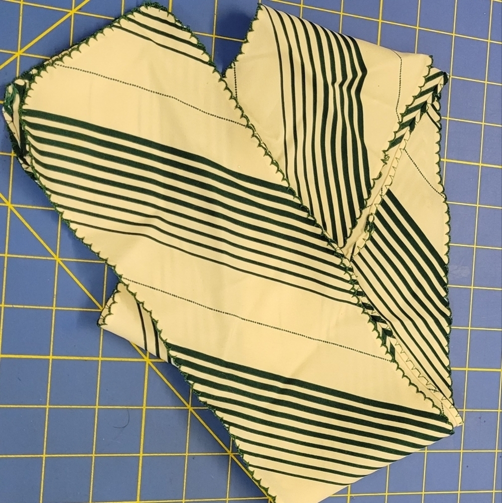 Vintage Head Purse or Neck Scarf 60" Green & Ivory